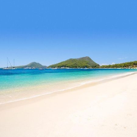 Dutchie'S Dream - Glorious Views And Opposite Dutchies Beach Nelson Bay Bagian luar foto