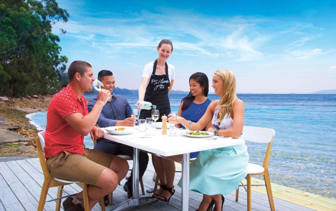 Dutchie'S Dream - Glorious Views And Opposite Dutchies Beach Nelson Bay Bagian luar foto